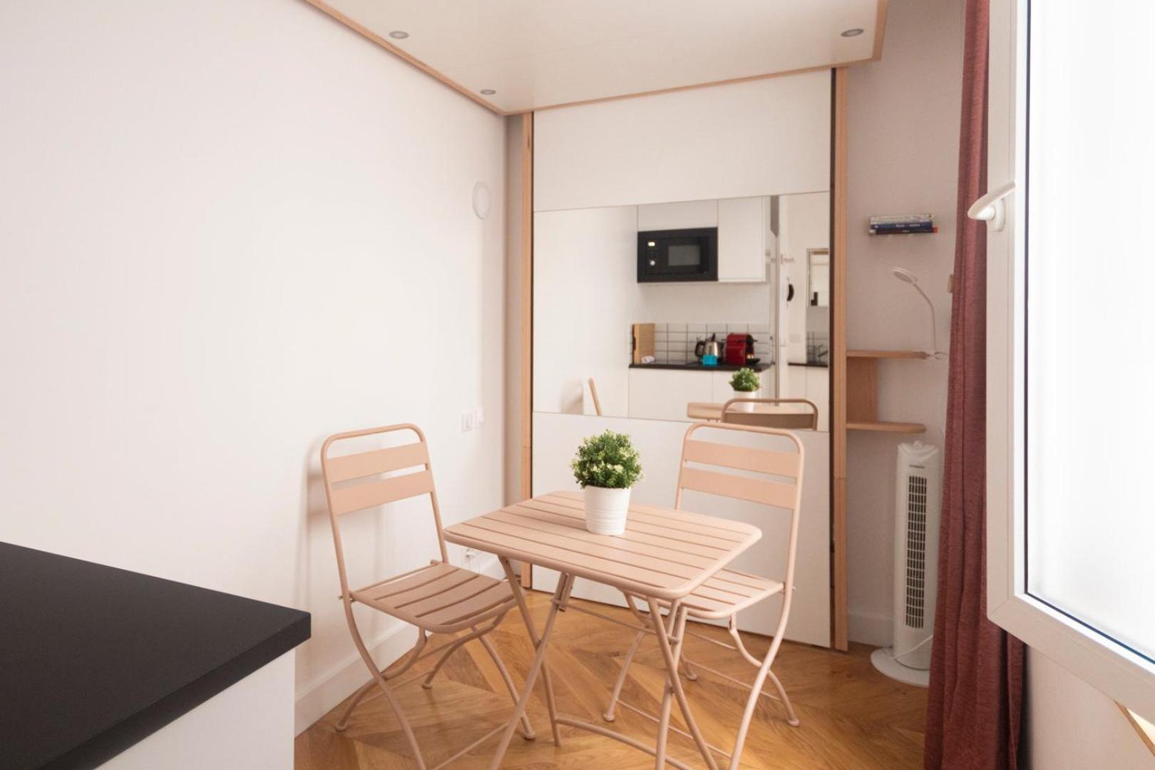 Super Central Mini Studio - 2 Pax, Murphy Bed Paris Exterior foto